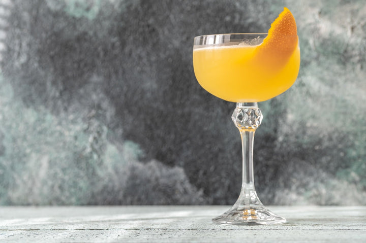 Beeβs Knees Cocktail Recipe
