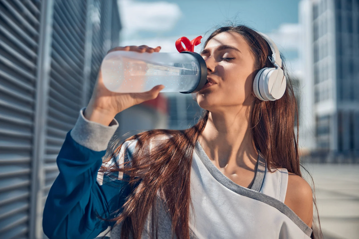 Can’t Stand Plain Water? Here’s How to Make It Addictive