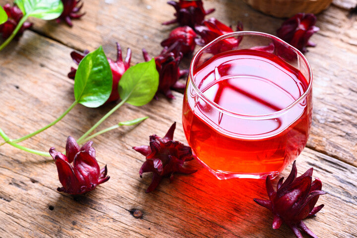 Sparkling Spiced Hibiscus Cocktail Recipe