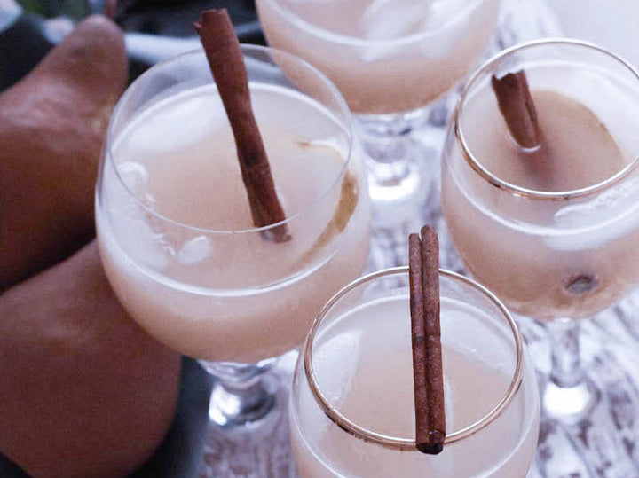 SPARKLING MAPLE PEAR WATER